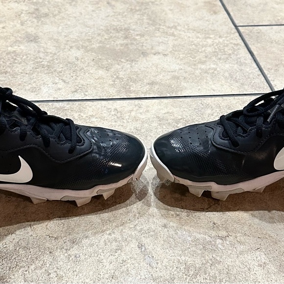 Baseball cleats - Picture 5 of 7